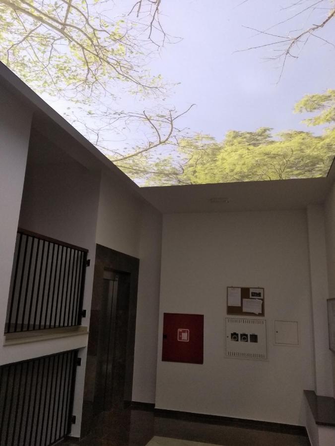 Studio Apartman Krila Wings- Parking In Garage ザグレブ エクステリア 写真