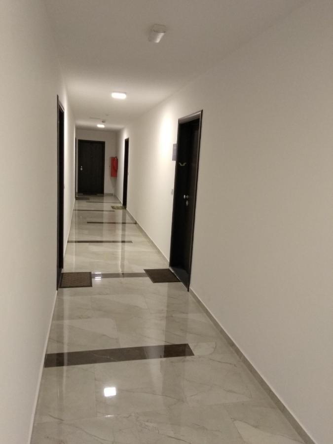 Studio Apartman Krila Wings- Parking In Garage ザグレブ エクステリア 写真